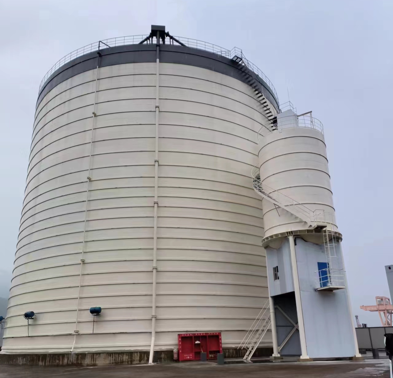 嵊泗10万吨水泥钢板库